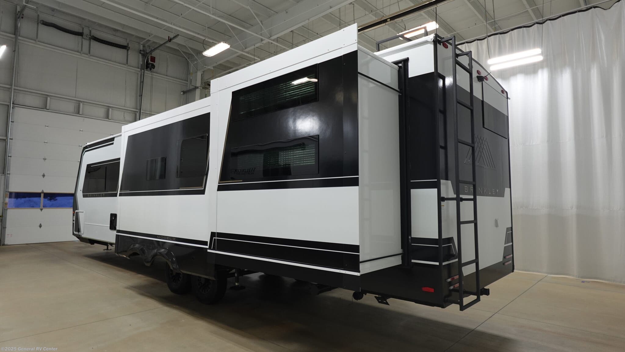 Contact us now about this 2026 Brinkley RV Model Z 315! 2026 Model Z 315 by Brinkley RV from General RV Center in North Canton, Ohio