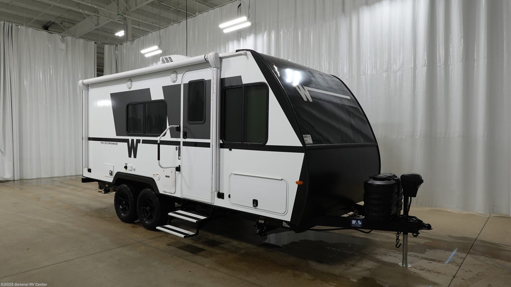 Email now about this 2026 Winnebago Micro Minnie 2100BH! New 2026 Winnebago Micro Minnie 2100BH available in North Canton, Ohio