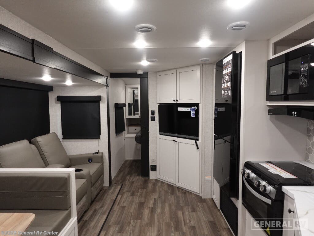 New 2025 Highland Ridge Range Lite 252RB available in Orange Park, Florida