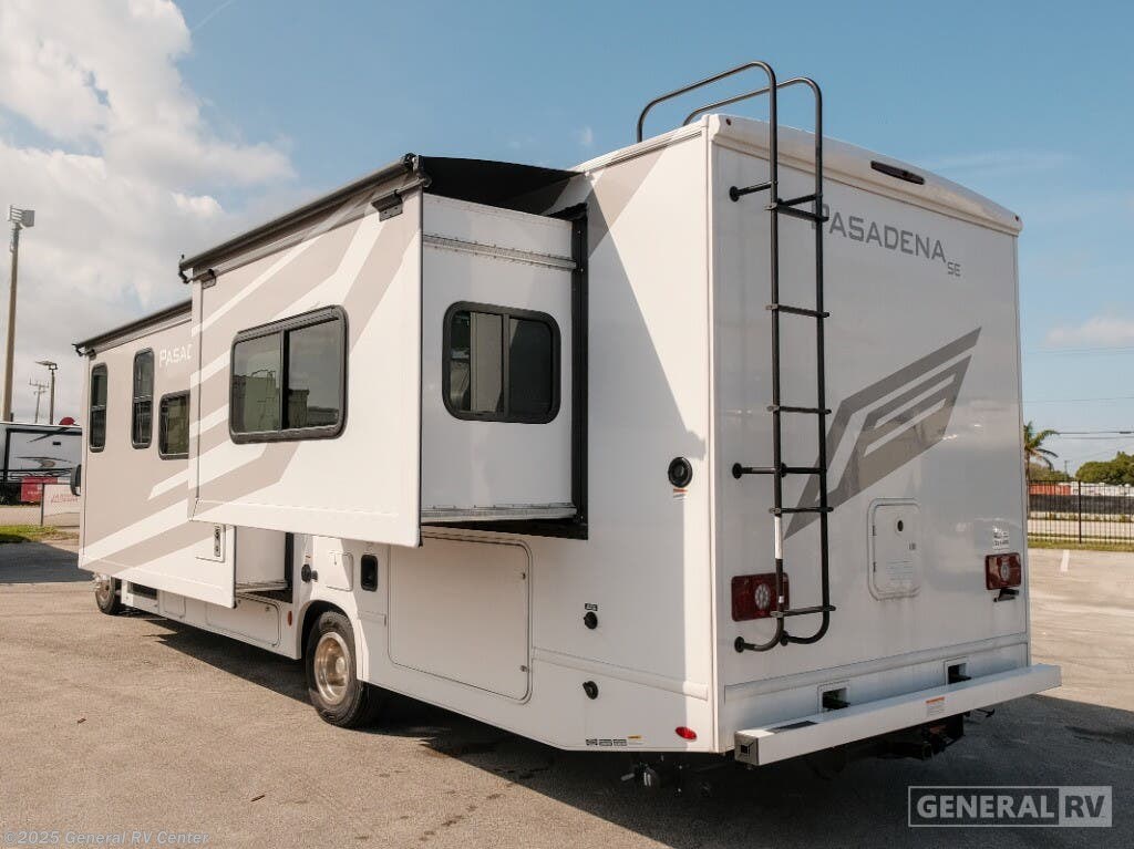 New 2025 Thor Motor Coach Pasadena SE29 available in Orange Park, Florida