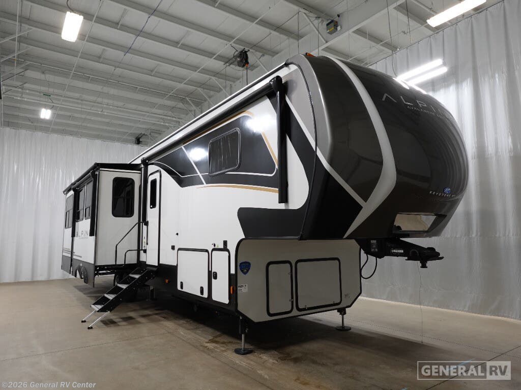 Email now about this 2025 Keystone Avalanche 366LS! New 2025 Keystone Avalanche 366LS available in Orange Park, Florida