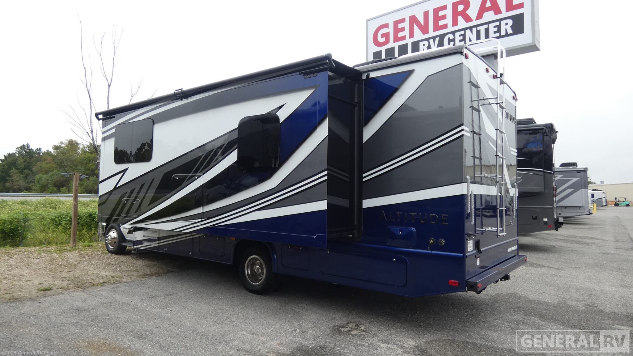 Contact us now about this 2026 Fleetwood Altitude 27U! 2026 Altitude 27U by Fleetwood from General RV Center in Orange Park, Florida