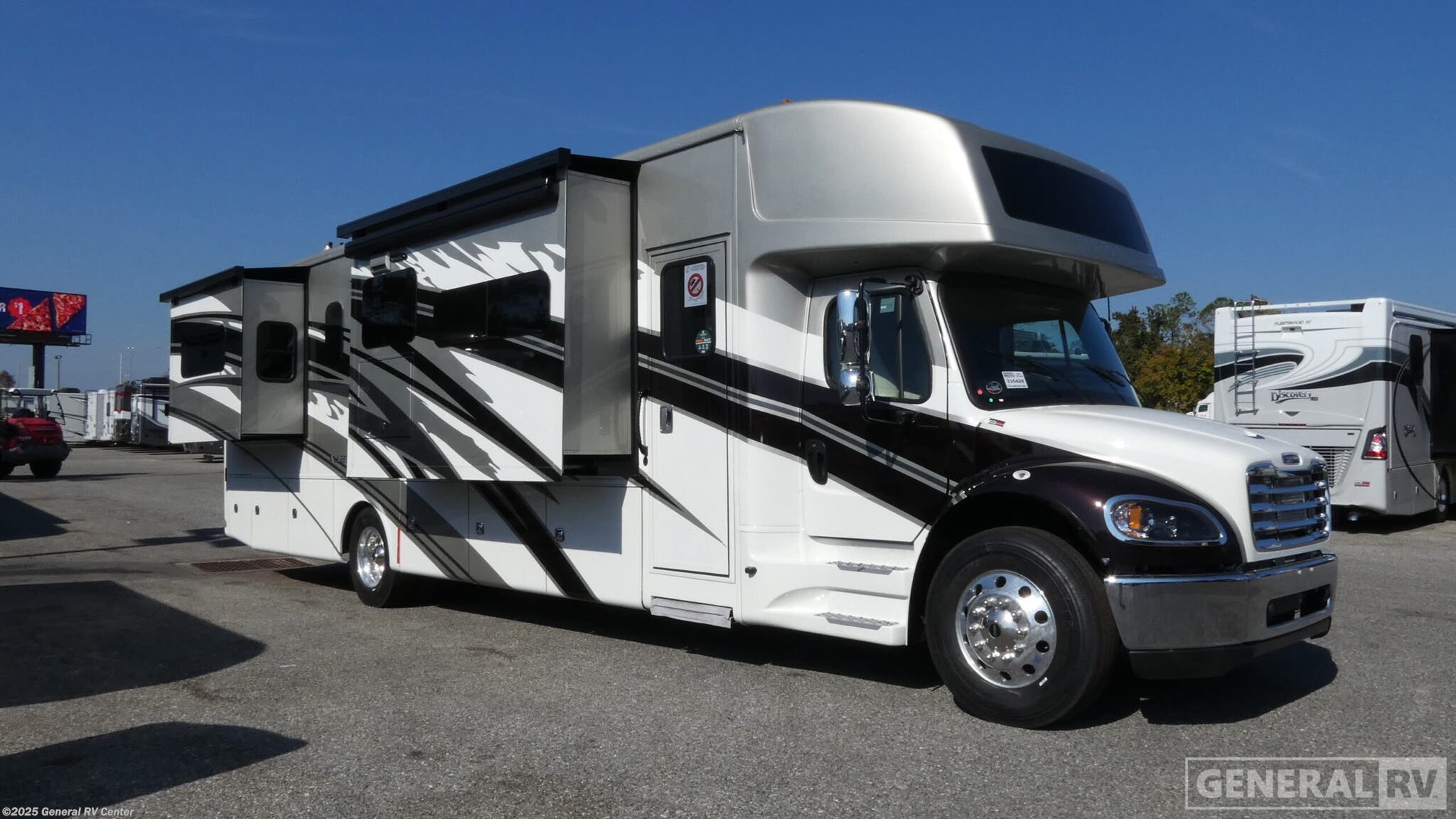 Email now about this 2026 Tiffin Allegro Bay 38AB! New 2026 Tiffin Allegro Bay 38AB available in Orange Park, Florida