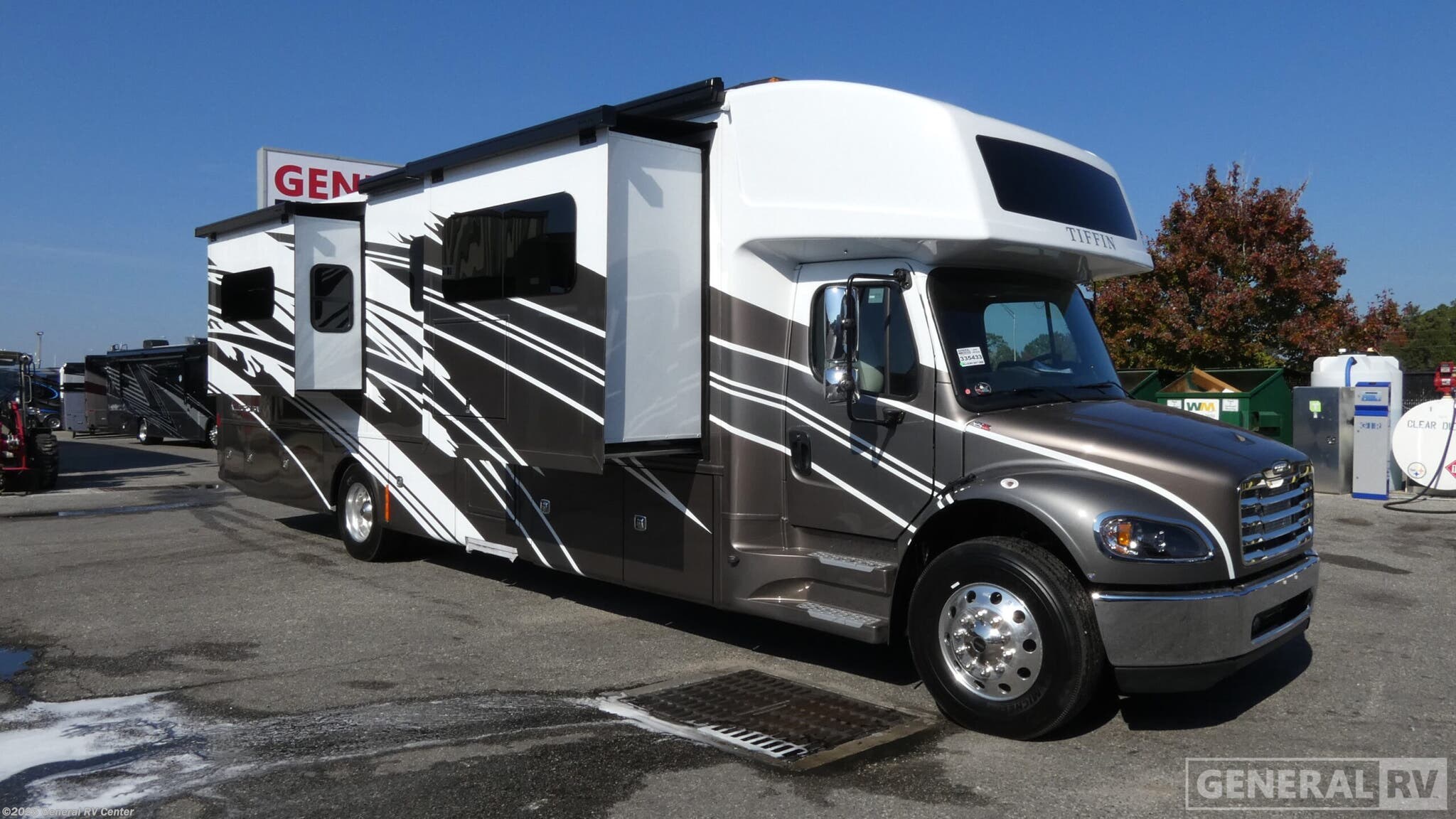 Email now about this 2026 Tiffin Allegro Bay 38BB! New 2026 Tiffin Allegro Bay 38BB available in Orange Park, Florida