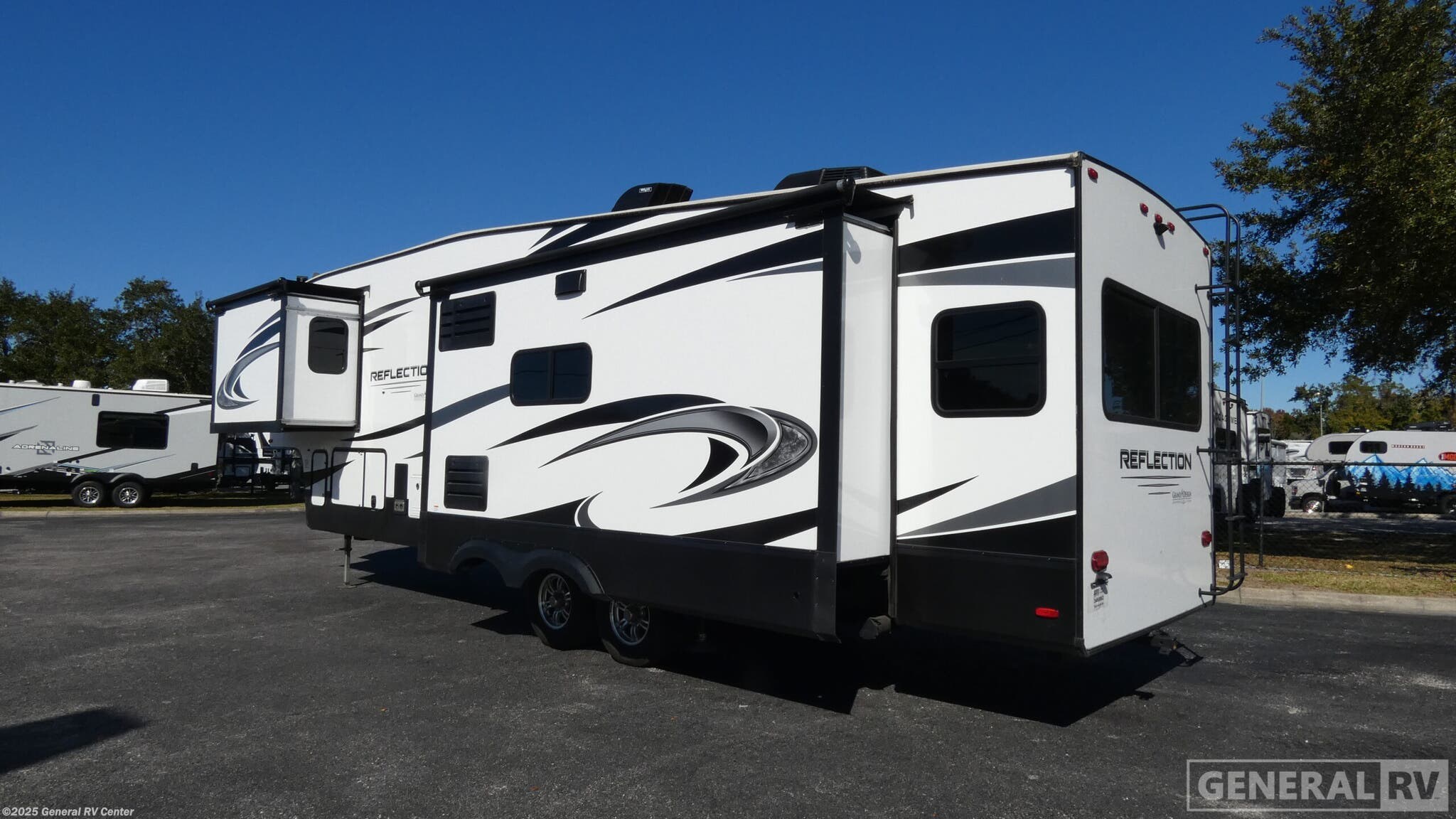 Contact us now about this 2022 Grand Design Reflection 337RLS! 2022 Reflection 337RLS by Grand Design from General RV Center in Orange Park, Florida