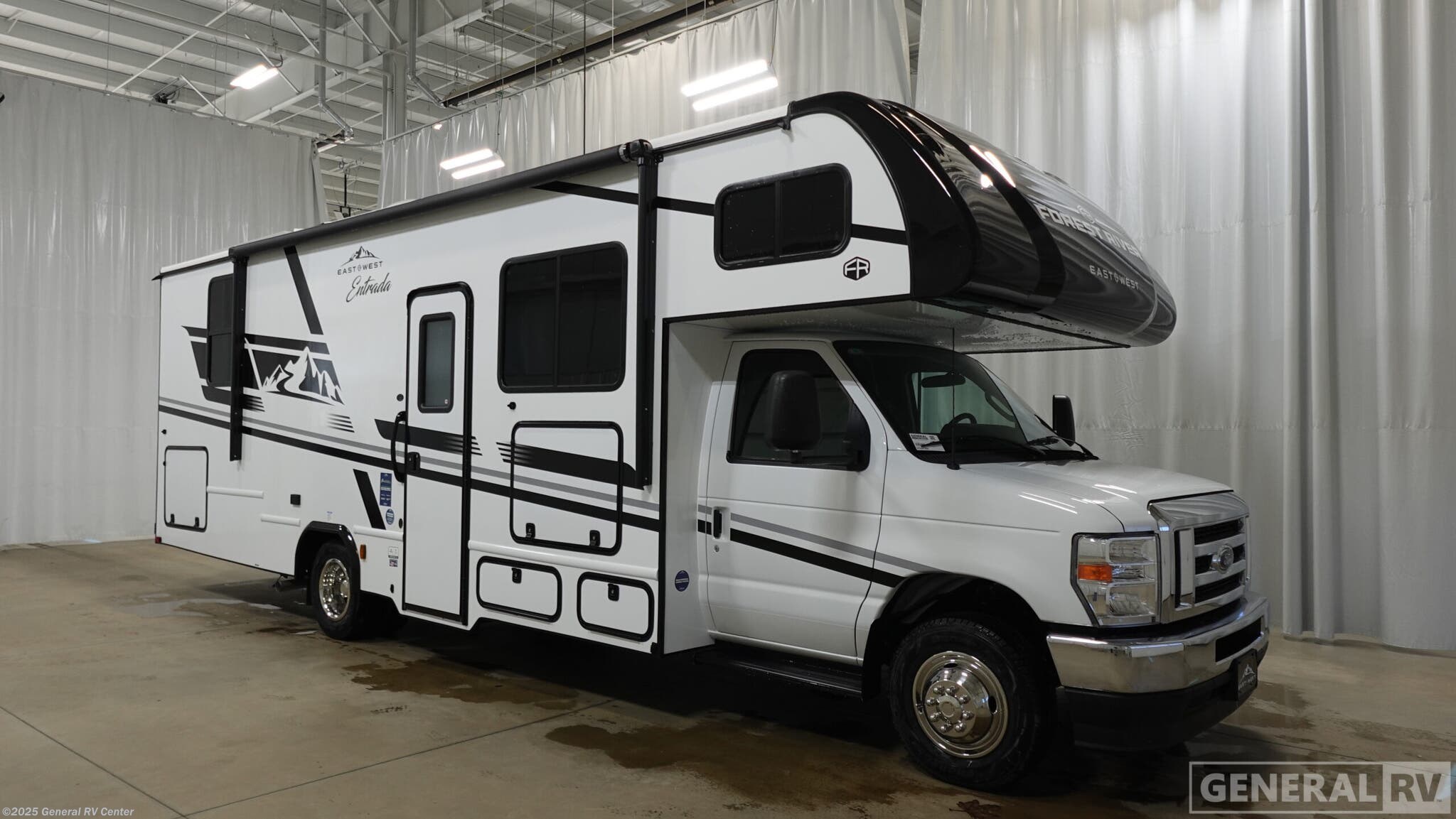 Email now about this 2026 East to West Entrada 2800S! New 2026 East to West Entrada 2800S available in Orange Park, Florida