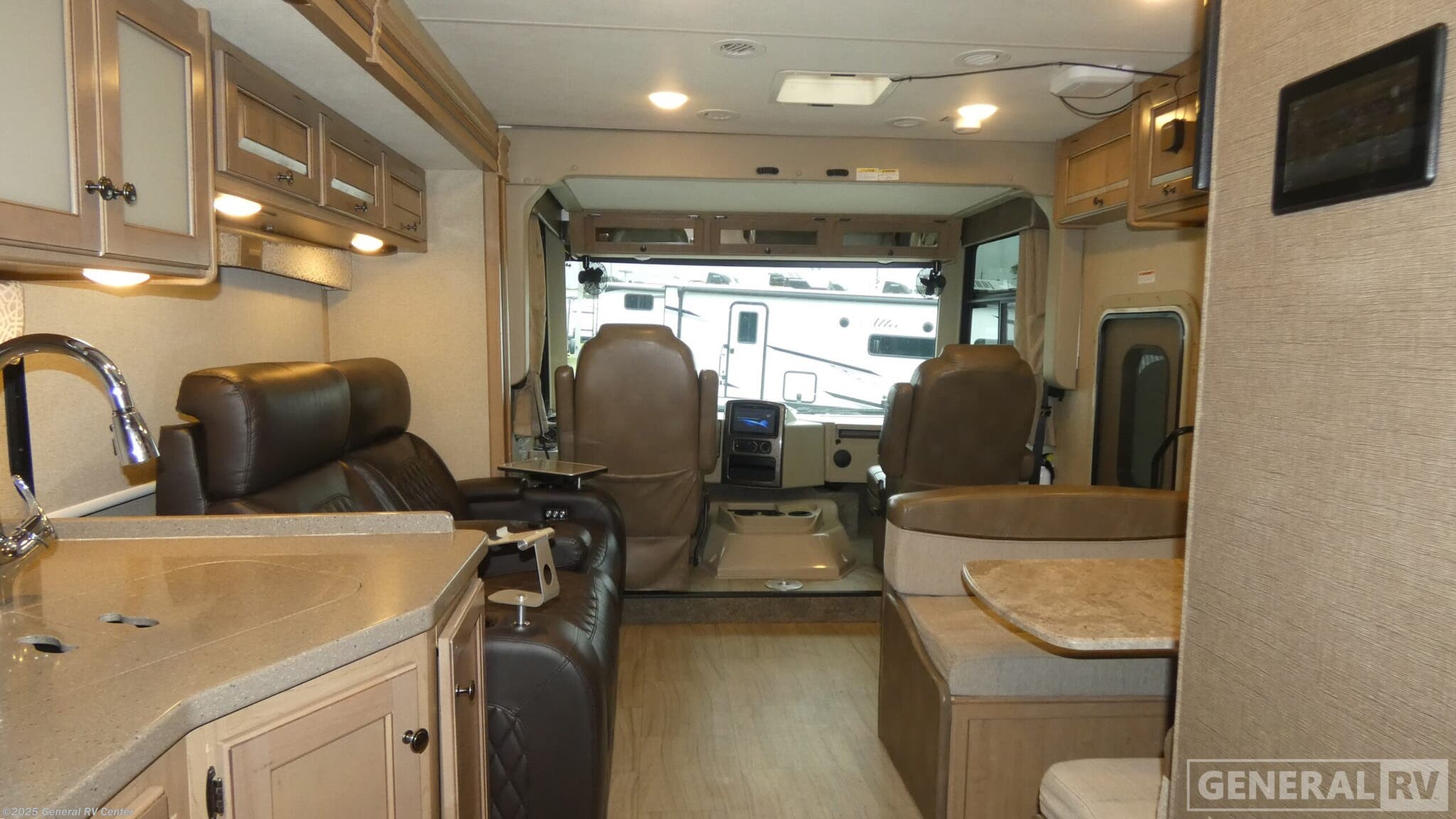 Used 2019 Thor Motor Coach Windsport 29M available in Orange Park, Florida
