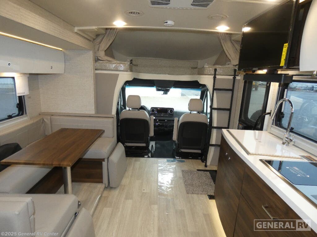 New 2025 Winnebago View 24J available in Orange Park, Florida