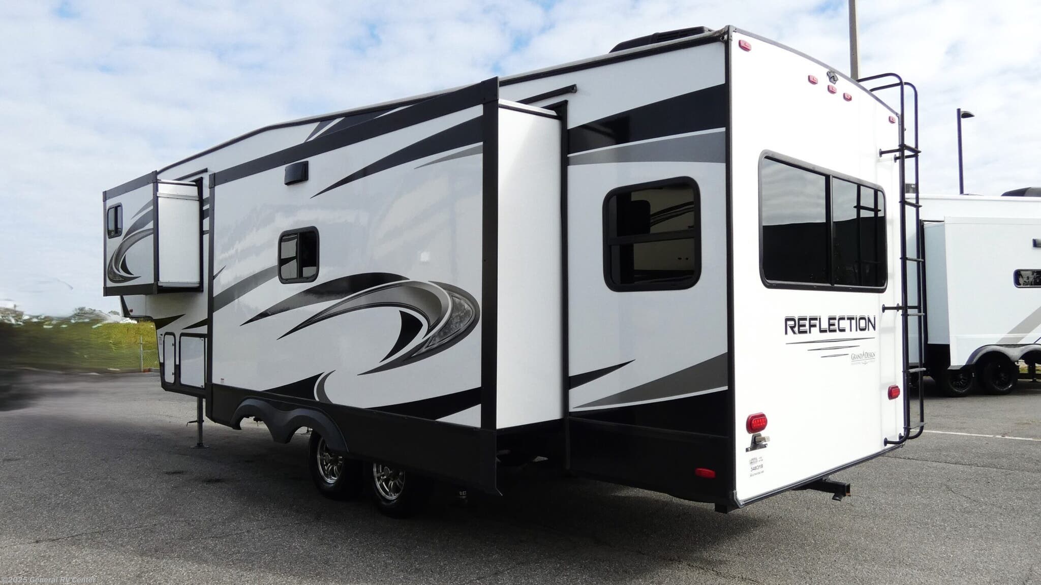 Contact us now about this 2022 Grand Design Reflection 303RLS#3! 2022 Reflection 303RLS#3 by Grand Design from General RV Center in Orange Park, Florida