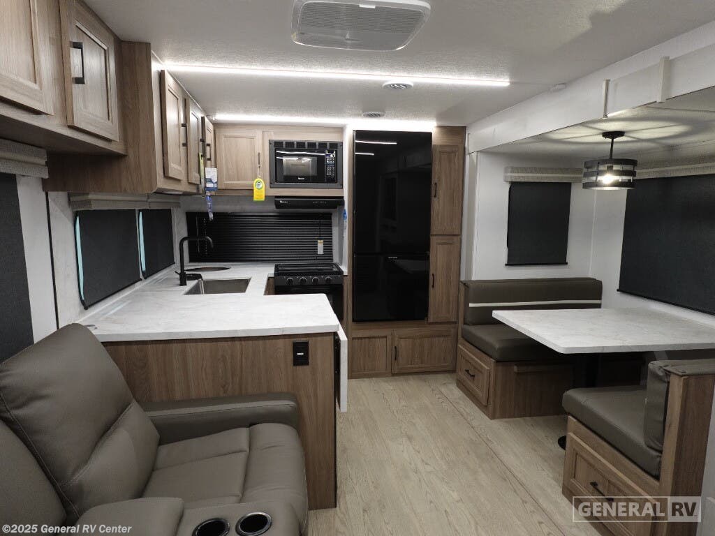 Contact us now about this 2025 Coachmen Freedom EXPRS 274RKS! 2025 Freedom EXPRS 274RKS by Coachmen from General RV Center in Huntley, Illinois