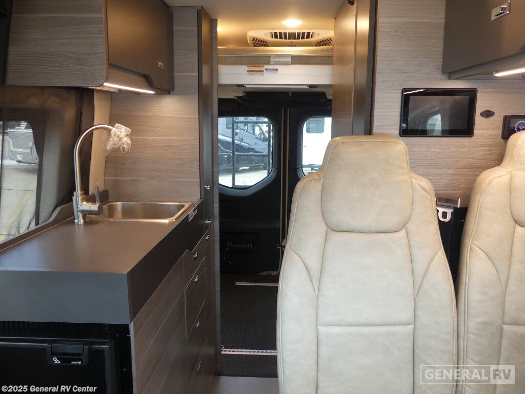 Contact us now about this 2023 Entegra Coach Launch 19Y! 2023 Launch 19Y by Entegra Coach from General RV Center in Huntley, Illinois