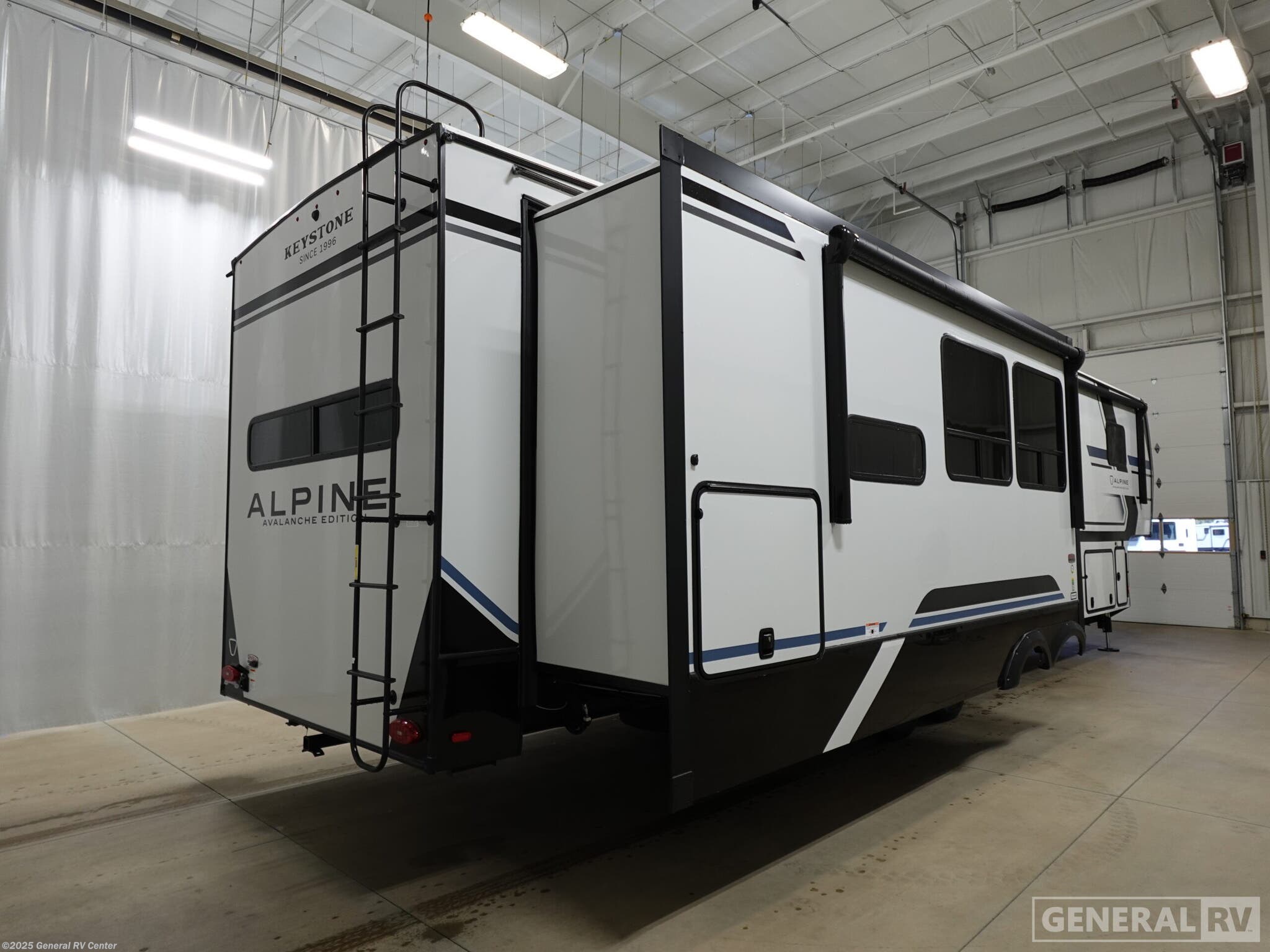 Contact us now about this 2026 Keystone Avalanche 379MB! 2026 Avalanche 379MB by Keystone from General RV Center in Huntley, Illinois