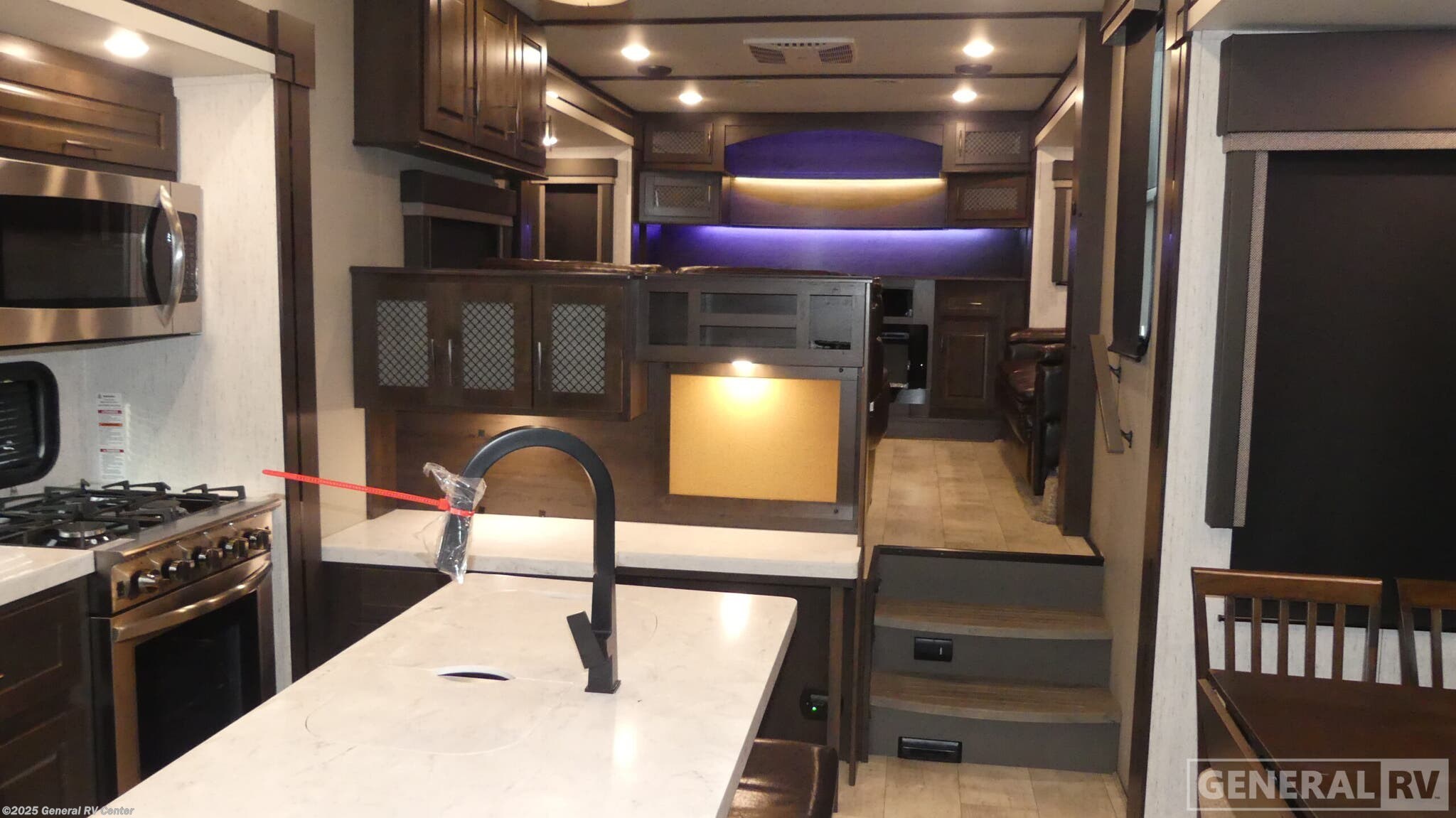 Used 2021 Grand Design Momentum 376TH-4S available in Huntley, Illinois