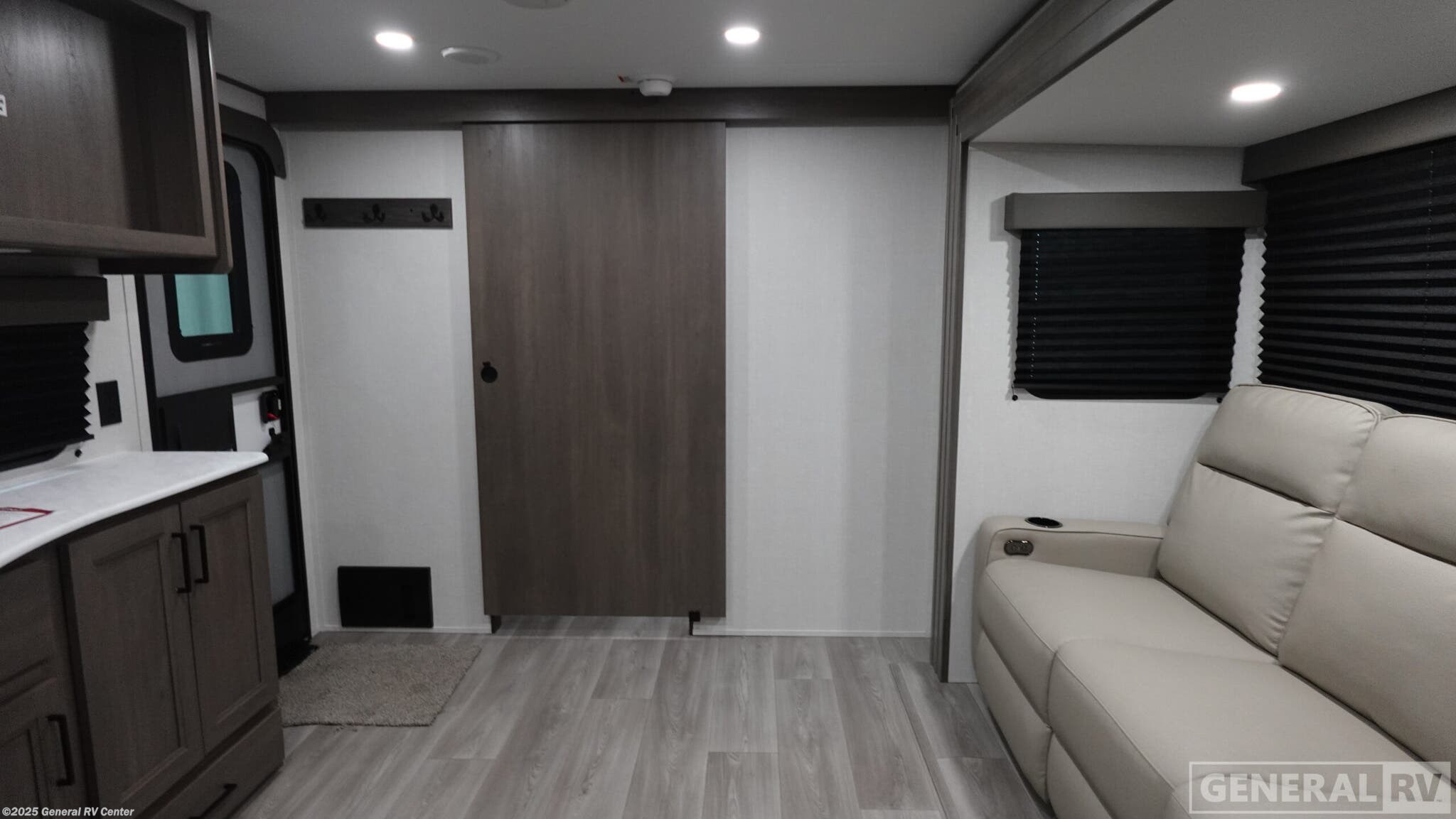 Call now about this 2026 Grand Design Transcend XPOLOR 22RBX! 2026 Grand Design Transcend XPOLOR 22RBX - New Travel Trailer For Sale by General RV Center in Huntley, Illinois