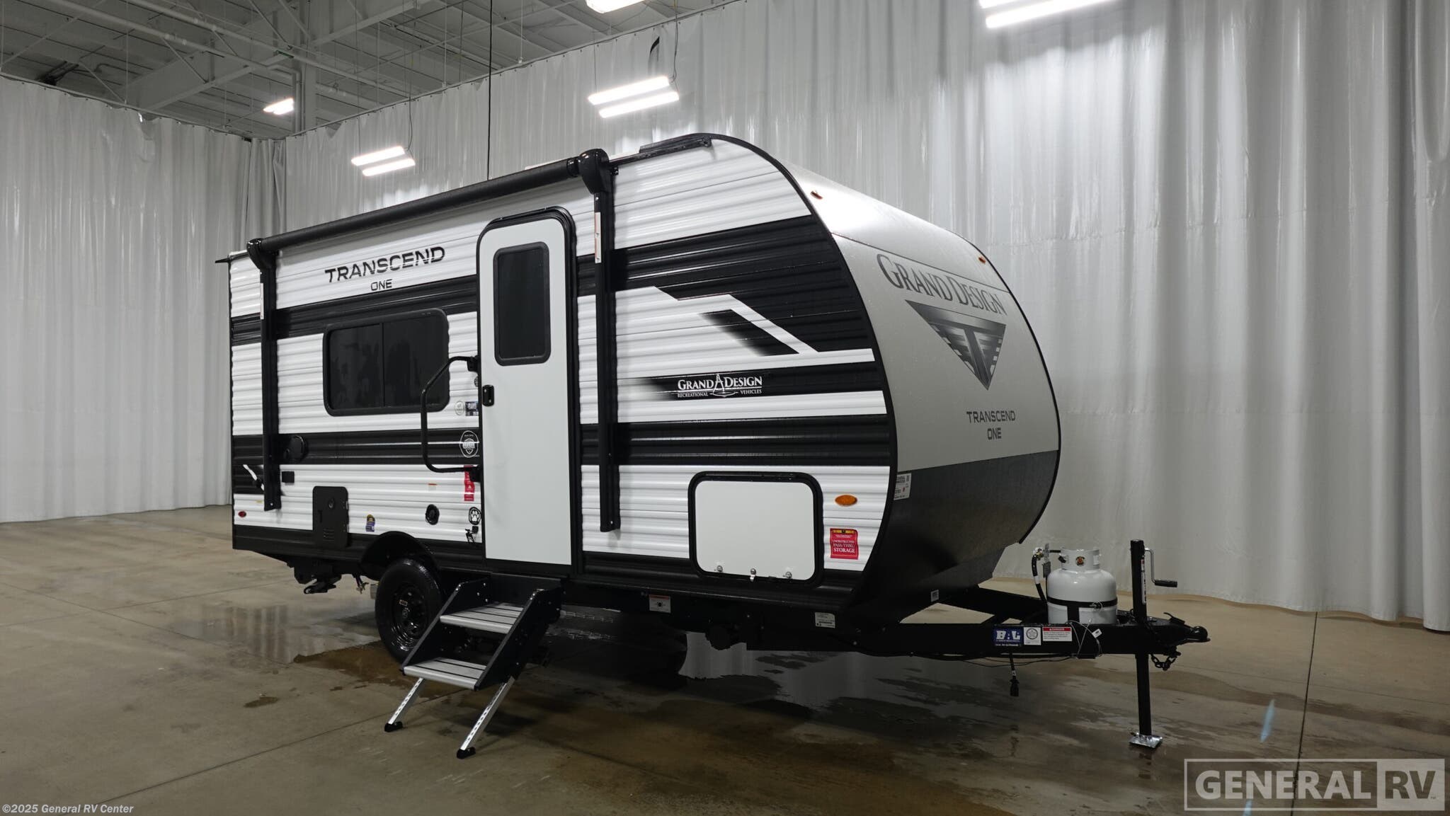 Email now about this 2026 Grand Design Transcend One 151RB! New 2026 Grand Design Transcend One 151RB available in Huntley, Illinois