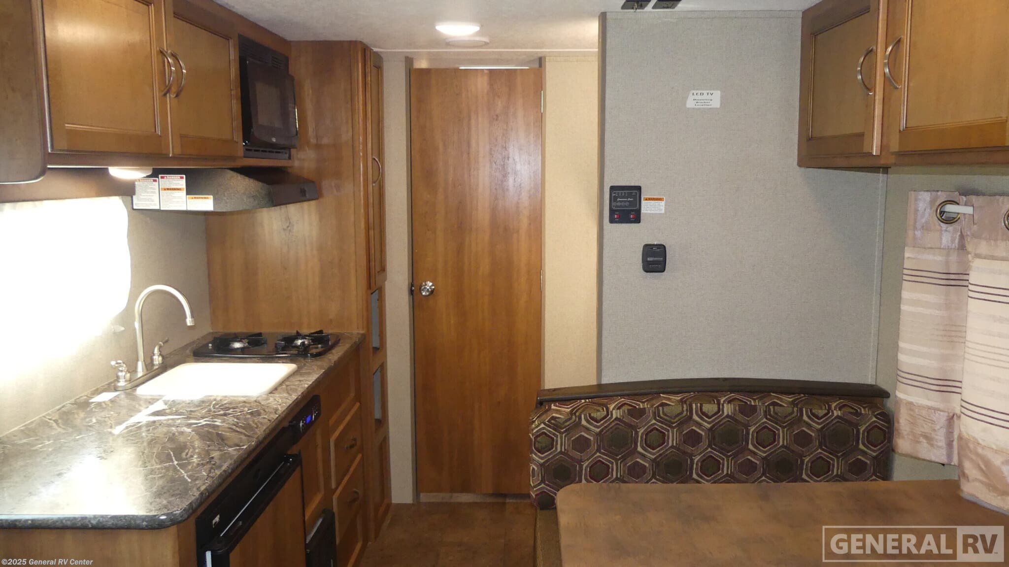Call now about this 2018 Keystone Springdale Mini 1800BH! 2018 Keystone Springdale Mini 1800BH - Used Travel Trailer For Sale by General RV Center in Huntley, Illinois