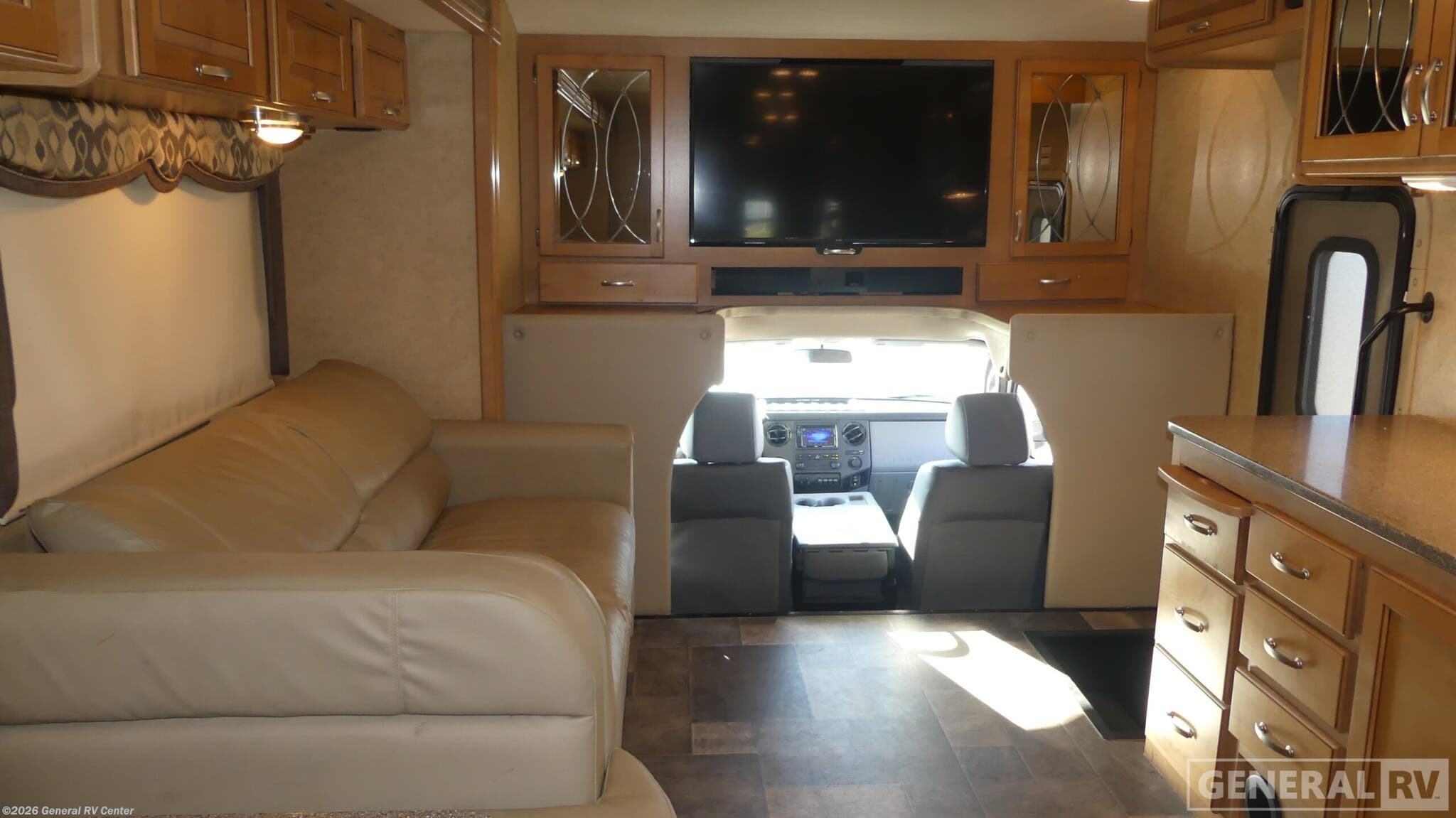 Used 2016 Thor Motor Coach Four Winds Super C 35SK available in Huntley, Illinois