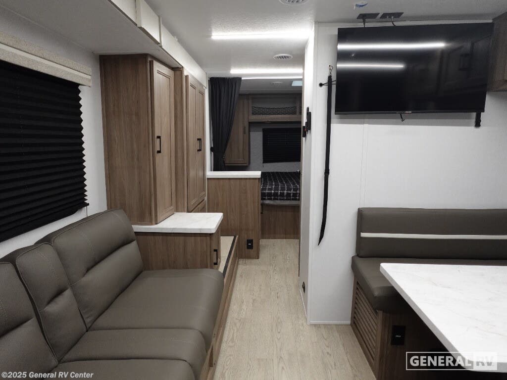 New 2026 Coachmen Freedom EXPRS 247SE available in Huntley, Illinois