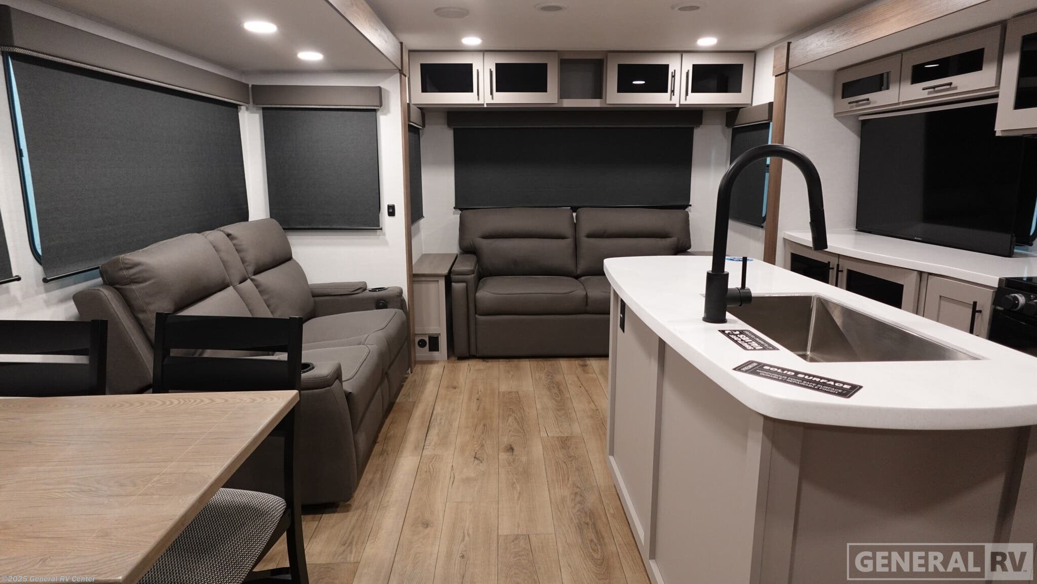 Call now about this 2026 Alliance RV Delta 292RL! 2026 Alliance RV Delta 292RL - New Travel Trailer For Sale by General RV Center in Huntley, Illinois