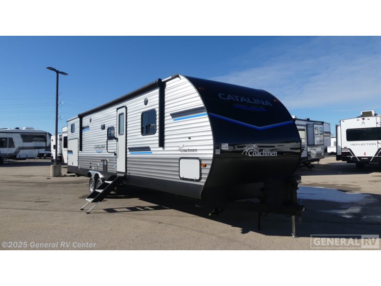 Email now about this 2023 Coachmen Catalina Legacy 343BHTSCK! Used 2023 Coachmen Catalina Legacy 343BHTSCK available in Huntley, Illinois