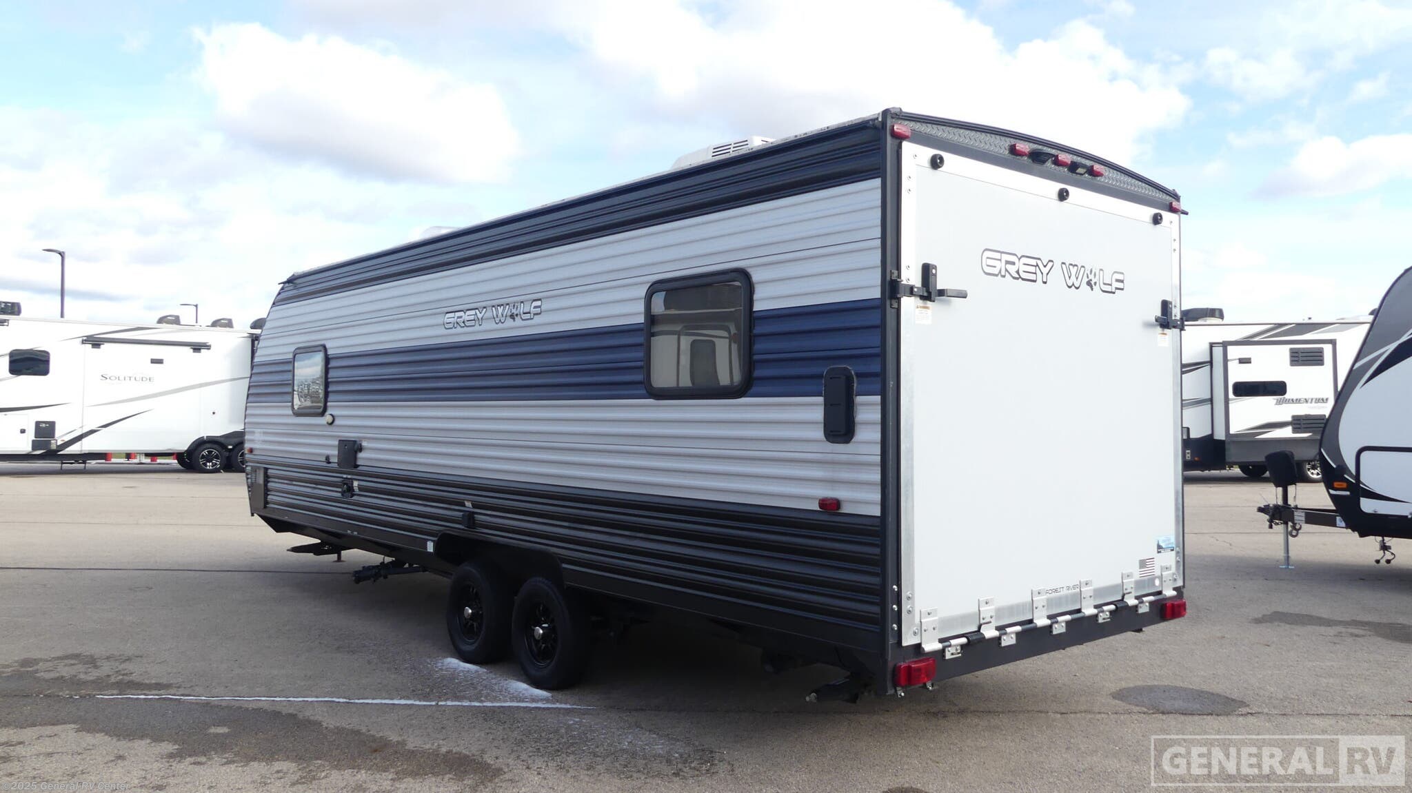Contact us now about this 2021 Forest River Cherokee Grey Wolf 22RR! 2021 Cherokee Grey Wolf 22RR by Forest River from General RV Center in Huntley, Illinois