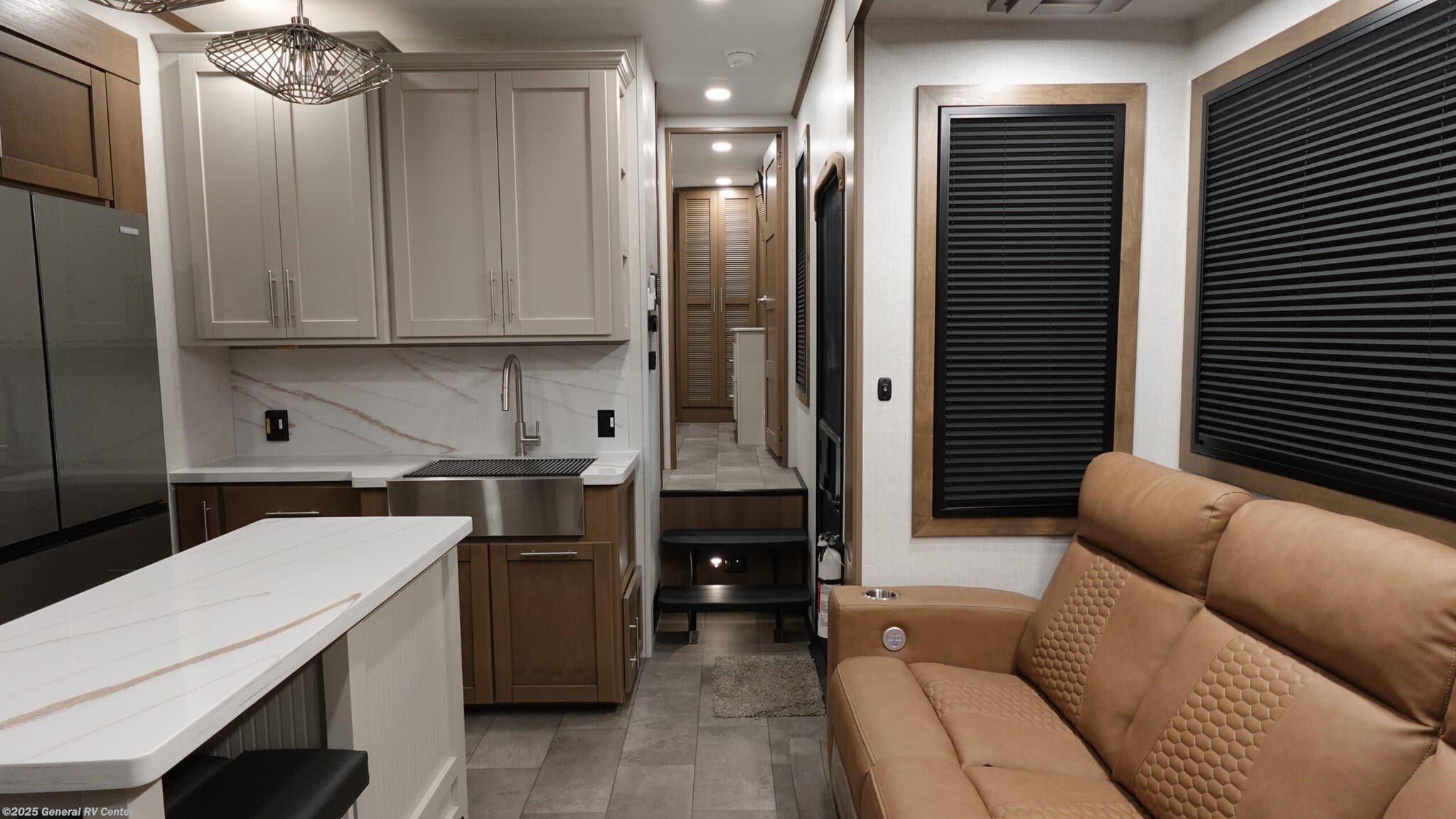 New 2026 Keystone Fuzion 373 available in Huntley, Illinois