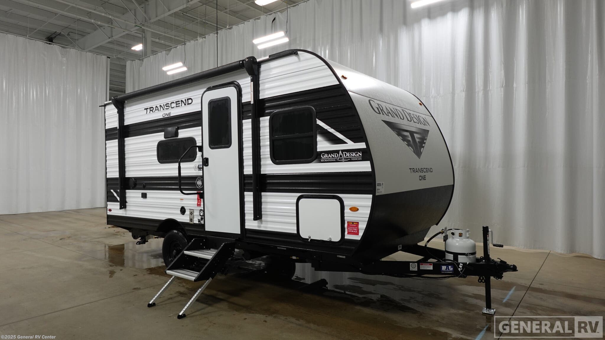Email now about this 2026 Grand Design Transcend One 151BH! New 2026 Grand Design Transcend One 151BH available in Huntley, Illinois