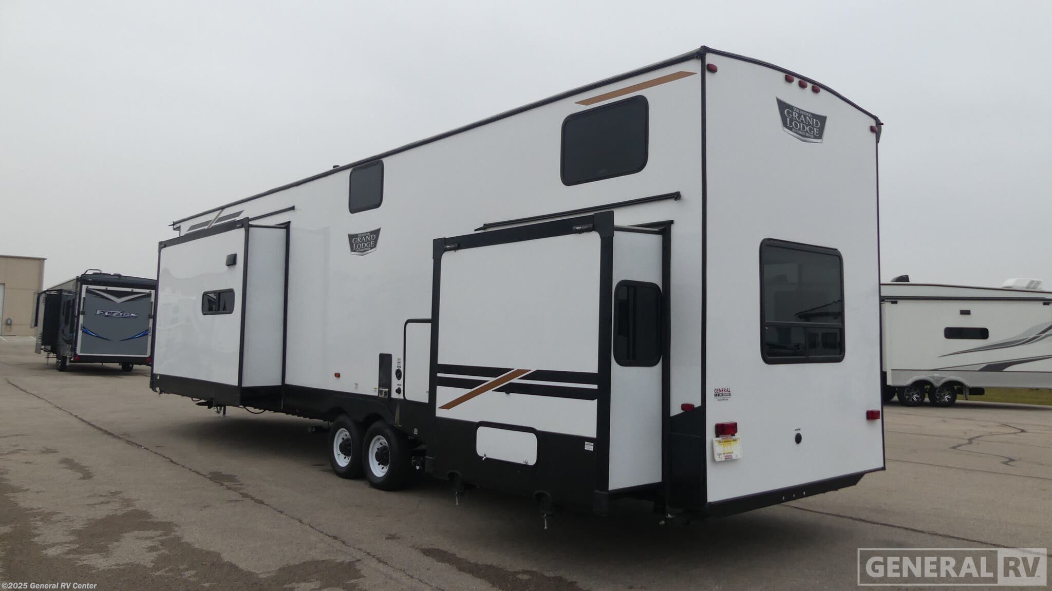 Contact us now about this 2022 Forest River Wildwood 42FLDL! 2022 Wildwood 42FLDL by Forest River from General RV Center in Huntley, Illinois