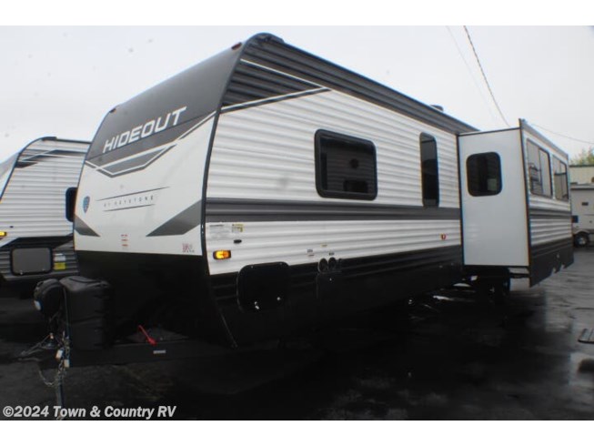 Used 2022 Keystone Hideout 32LBH available in Clyde, Ohio