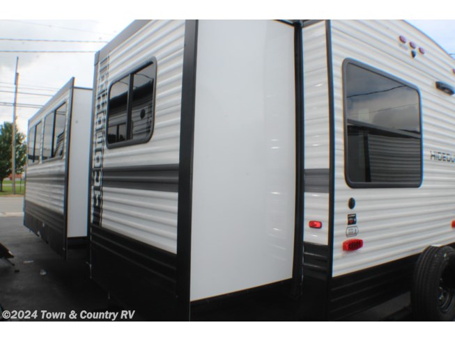 2023 Keystone Hideout 38FQTS - New Travel Trailer For Sale by Town & Country RV in Clyde, Ohio