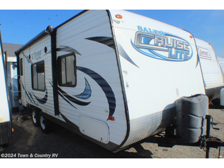 Used 2013 Forest River Salem Cruise Lite 221RB available in Clyde, Ohio