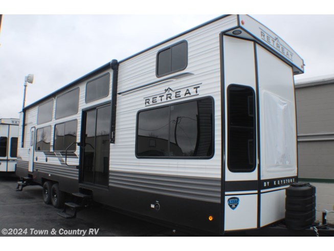 2024 Keystone Retreat 39CLDL - New Destination Trailer For Sale by Town & Country RV in Clyde, Ohio