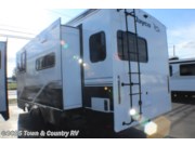 Call now about this 2025 Jayco Eagle HT 230MLCS! 2025 Jayco Eagle HT 230MLCS - New Travel Trailer For Sale by Town & Country RV in Clyde, Ohio