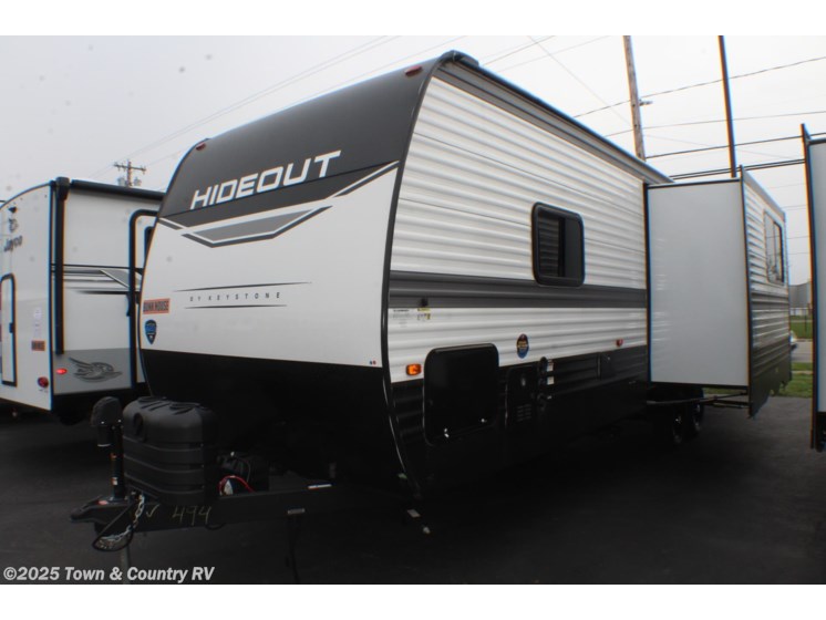 Email now about this 2025 Keystone Hideout 28BUS! New 2025 Keystone Hideout 28BUS available in Clyde, Ohio