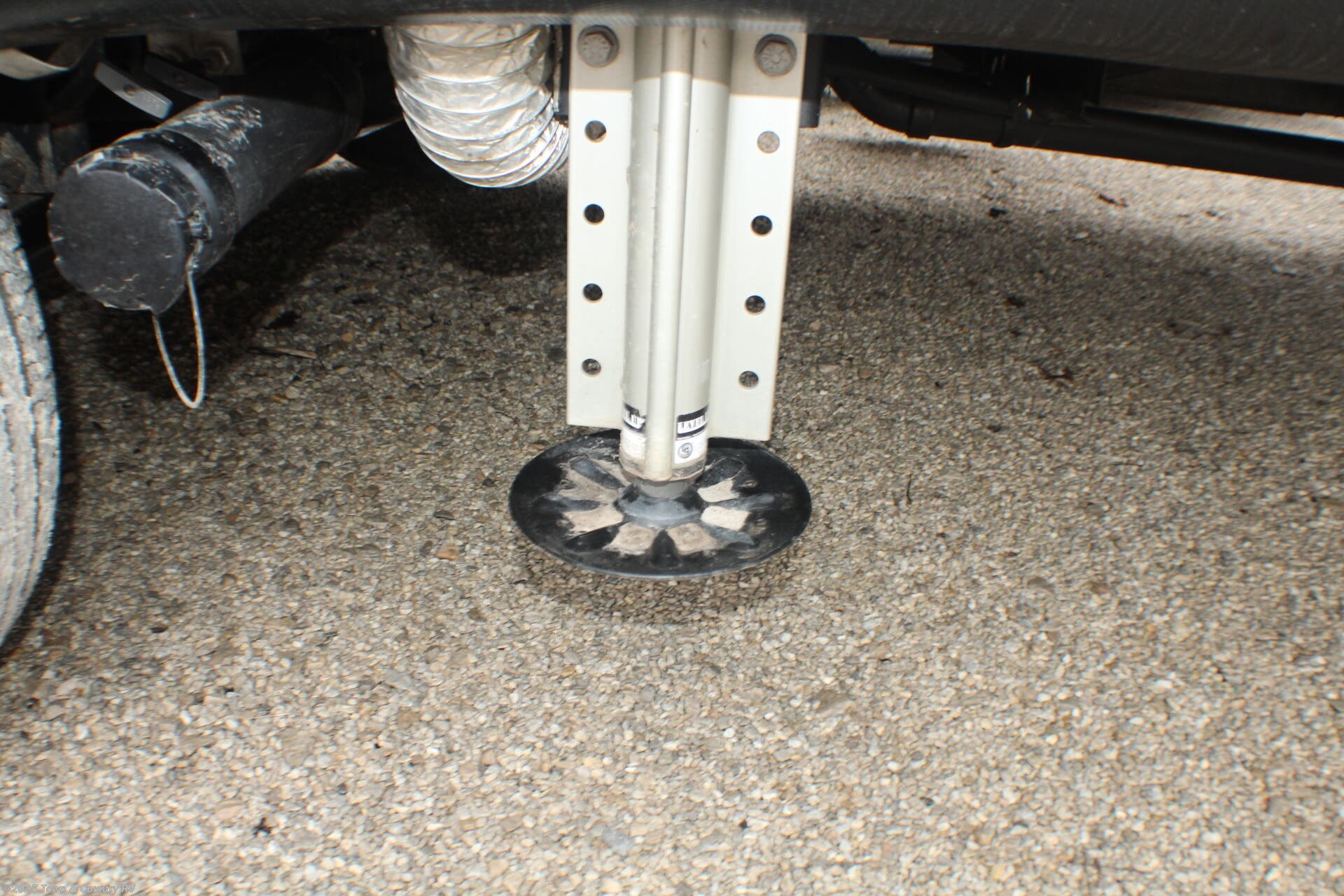 Contact us now about this 2023 Jayco Seismic Luxury Series 4113! 2023 Seismic Luxury Series 4113 by Jayco from Town & Country RV in Clyde, Ohio