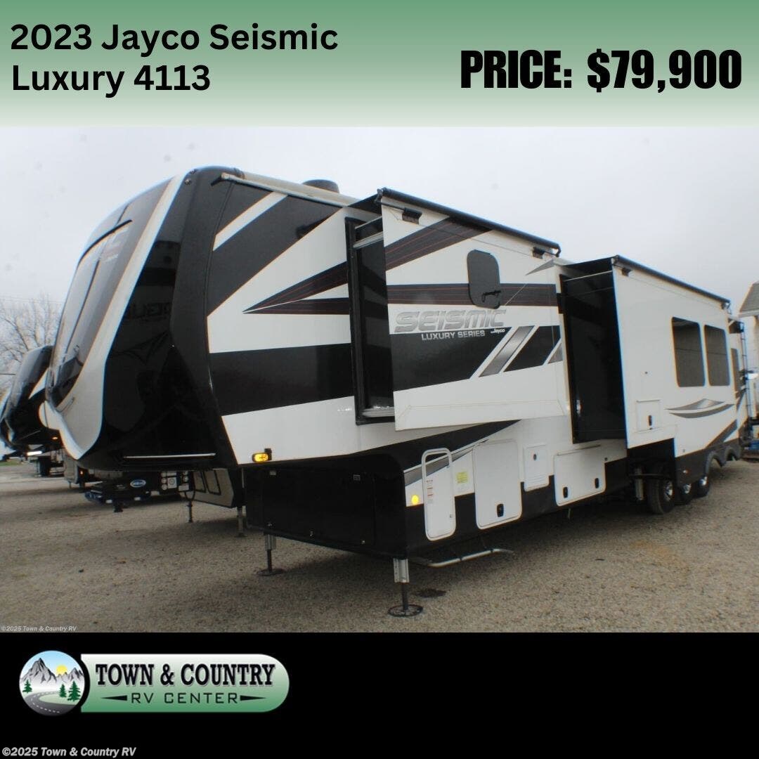 Email now about this 2023 Jayco Seismic Luxury Series 4113! Used 2023 Jayco Seismic Luxury Series 4113 available in Clyde, Ohio