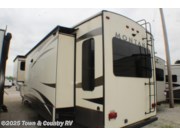 Call now about this 2016 Keystone Montana 3911FB! 2016 Keystone Montana 3911FB - Used Fifth Wheel For Sale by Town & Country RV in Clyde, Ohio