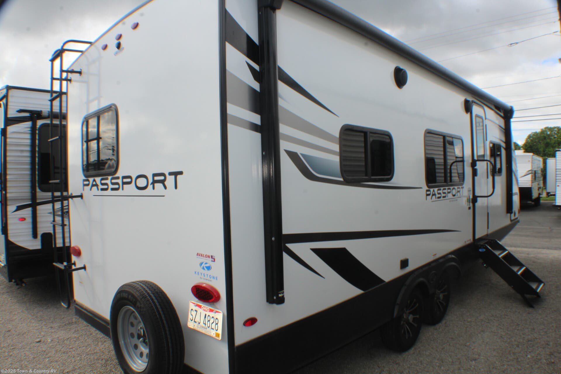 Contact us now about this 2023 Keystone Passport 229RK! 2023 Passport 229RK by Keystone from Town & Country RV in Clyde, Ohio