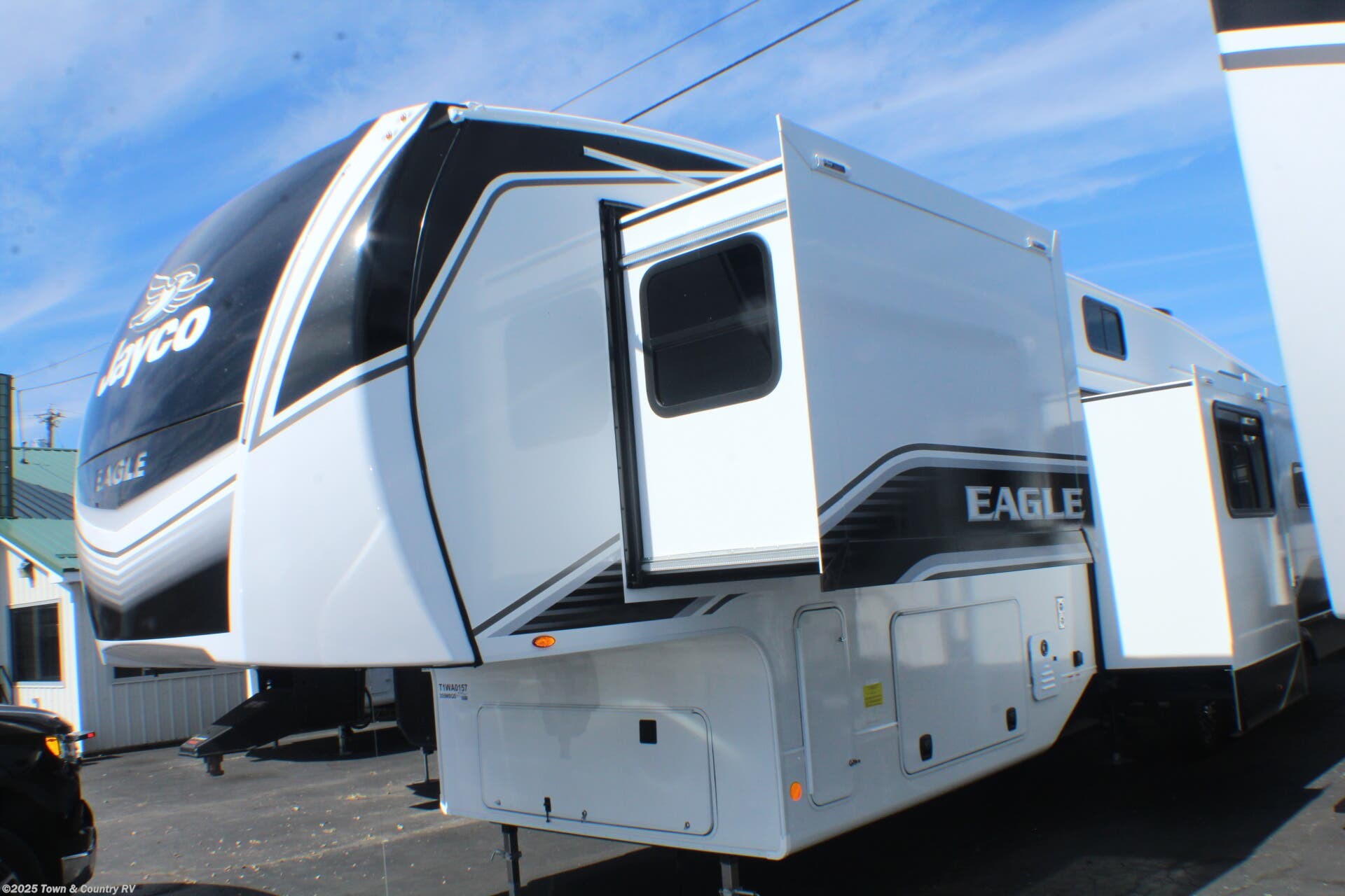 Email now about this 2026 Jayco Eagle 355MBQS! New 2026 Jayco Eagle 355MBQS available in Clyde, Ohio