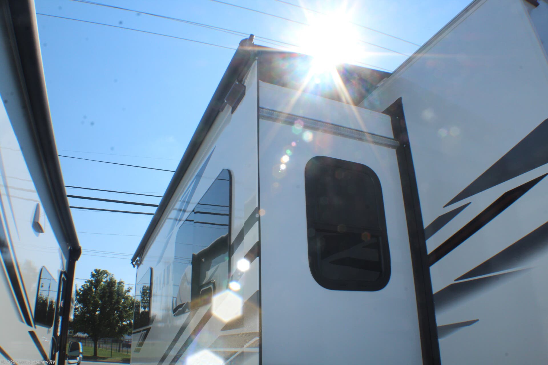 Contact us now about this 2026 Jayco Redhawk 24B! 2026 Redhawk 24B by Jayco from Town & Country RV in Clyde, Ohio