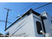 Contact us now about this 2023 Jayco Melbourne 24L! 2023 Melbourne 24L by Jayco from Town & Country RV in Clyde, Ohio