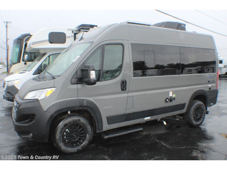 Email now about this 2026 Jayco Comet 18C! New 2026 Jayco Comet 18C available in Clyde, Ohio