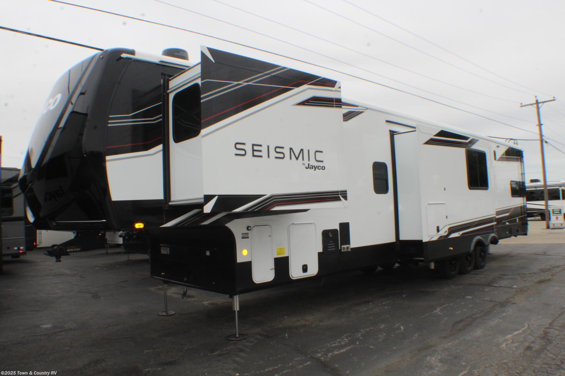 Email now about this 2026 Jayco Seismic 395! New 2026 Jayco Seismic 395 available in Clyde, Ohio
