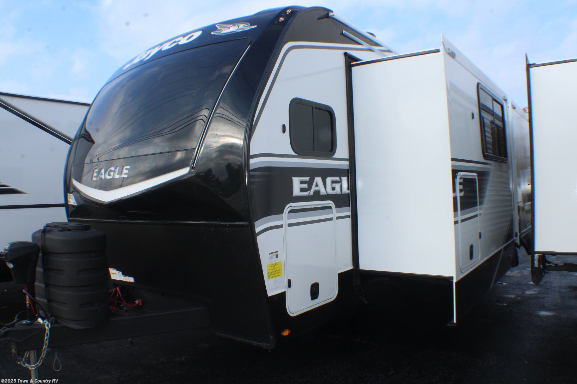 Email now about this 2026 Jayco Eagle HT 265FKDS! New 2026 Jayco Eagle HT 265FKDS available in Clyde, Ohio