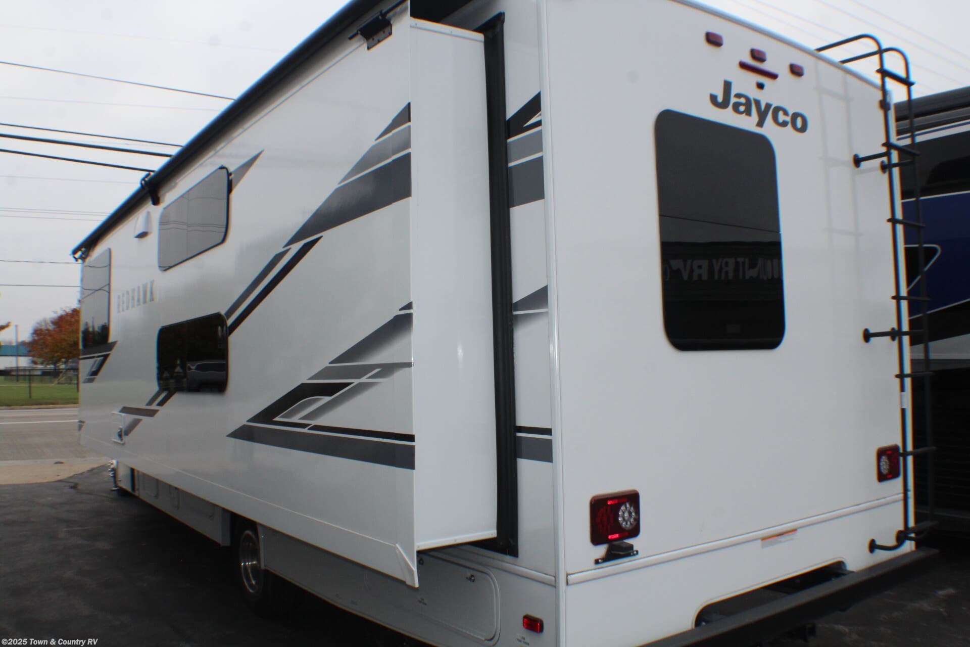 Call now about this 2026 Jayco Redhawk 31F! 2026 Jayco Redhawk 31F - Used Class C For Sale by Town & Country RV in Clyde, Ohio