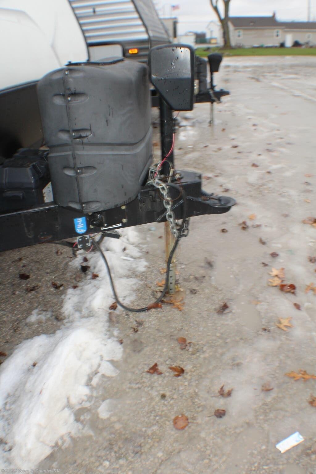 Call now about this 2019 Jayco Jay Feather 27RL! 2019 Jayco Jay Feather 27RL - Used Travel Trailer For Sale by Town & Country RV in Clyde, Ohio