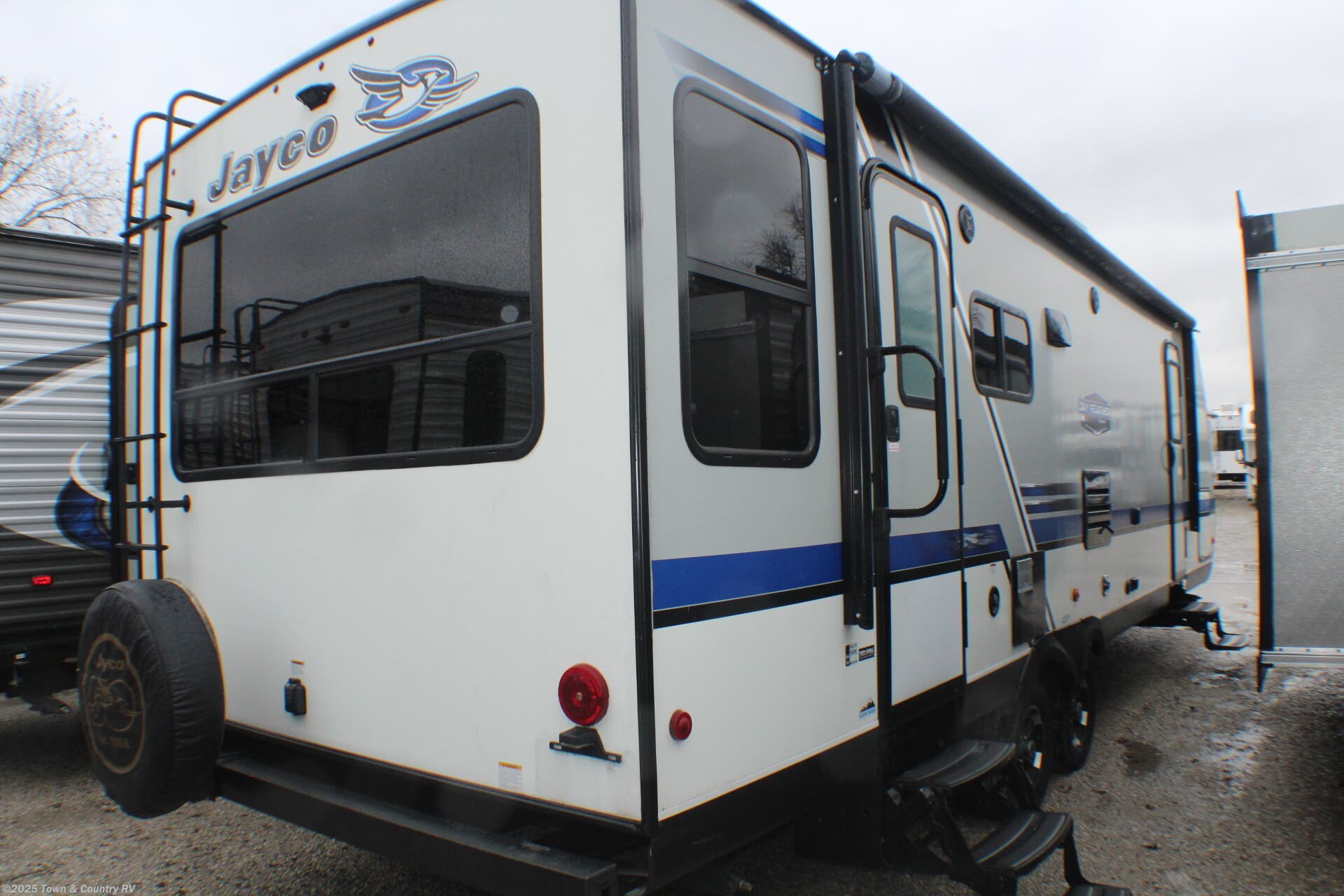 Used 2019 Jayco Jay Feather 27RL available in Clyde, Ohio