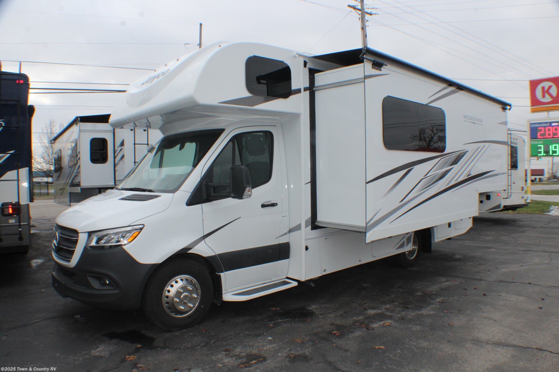 Email now about this 2026 Jayco Melbourne 24L! New 2026 Jayco Melbourne 24L available in Clyde, Ohio