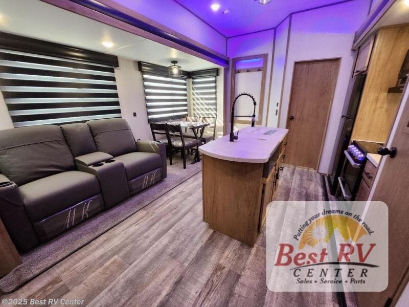 2023 Forest River Cherokee Arctic Wolf Suite 3810 RV For Sale In