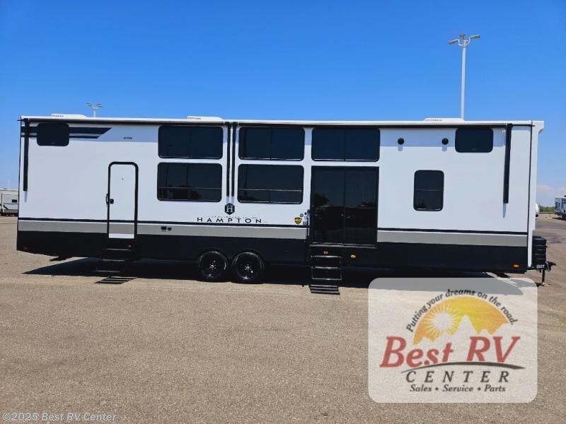 Contact us now about this 2025 CrossRoads Hampton HP390PVL! 2025 Hampton HP390PVL by CrossRoads from Best RV Center in Turlock, California